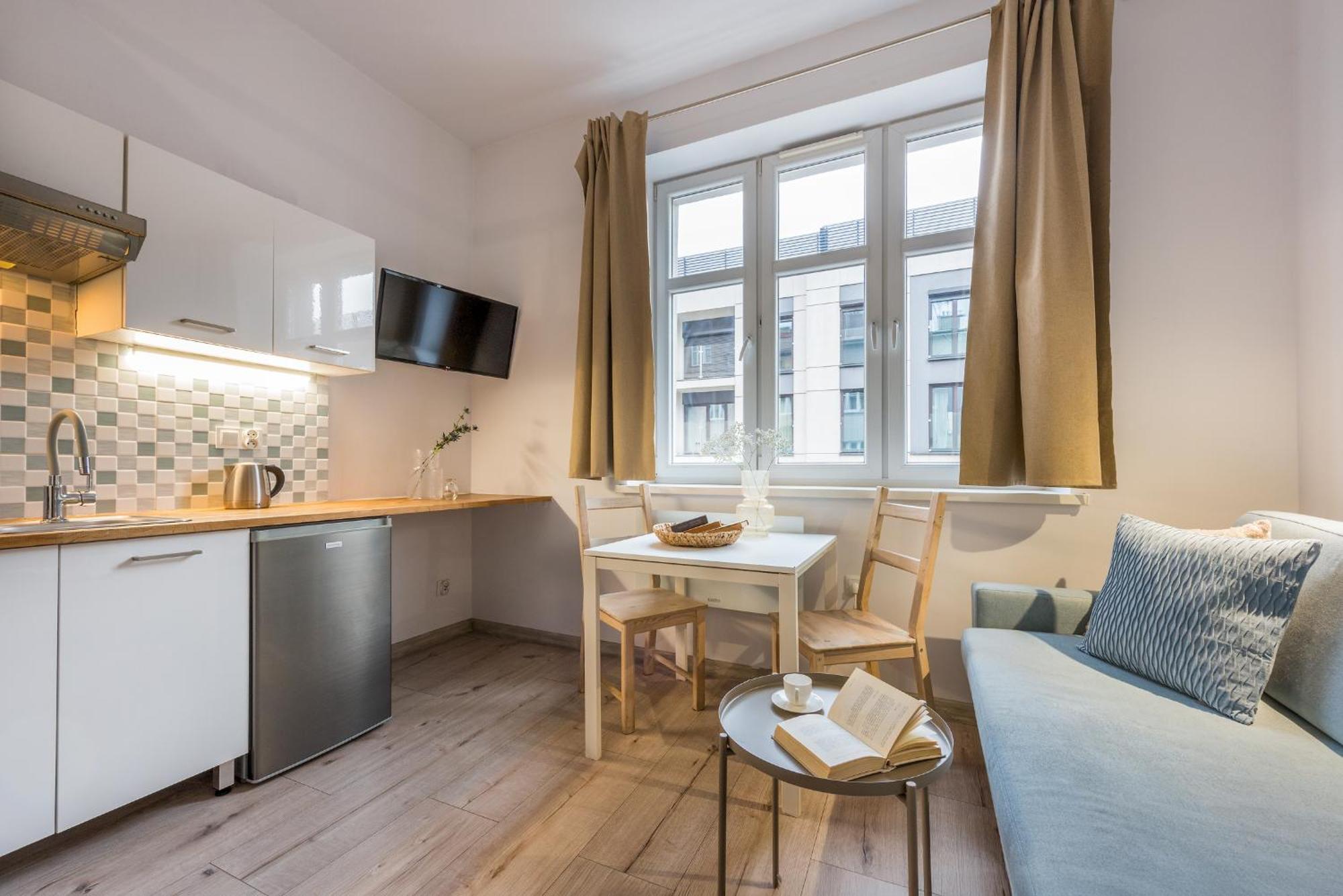 Studio Apartment